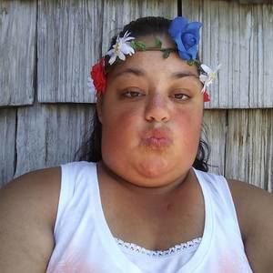 Meet your Posher, Raechel